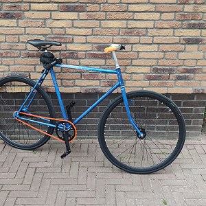 Boîtes 11–20, Vélo x 1, Guitare x 2