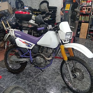 Suzuki DR125SM