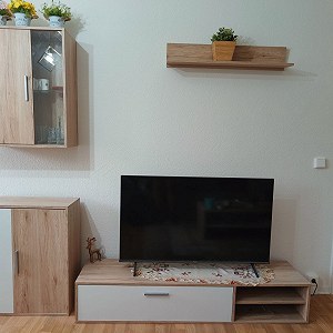 Bett mit 2 Nachtkommoden x 1, Armoire simple x 1, Meuble TV x 1, Unité murale x 2, Table basse x 1, 